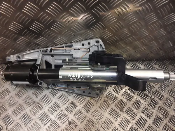 Pièce de direction Mercedes-Benz OEM 204462206 image 3