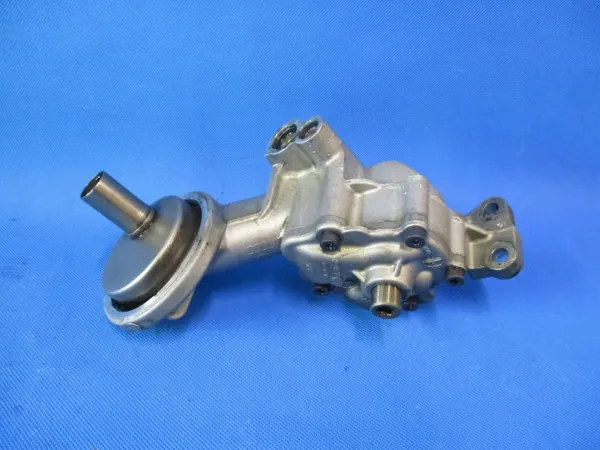 Audi OE 059115105AJ Oliepomp - Gebruikt image 2