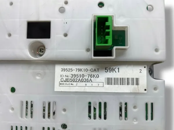 Panel climatización Suzuki OE OEM 3952579K10CAT image 6