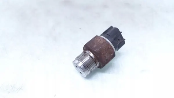 Toyota OE Bränsletrycksregulator OEM ARA143058 image 2