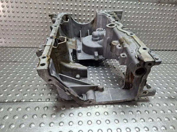 Öljypan OEM 110171000R Renault Clio IV Capturille image 4