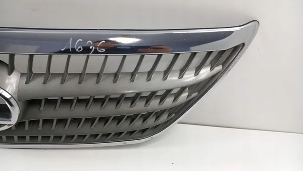LEXUS RX400 MK2 Grille image 3