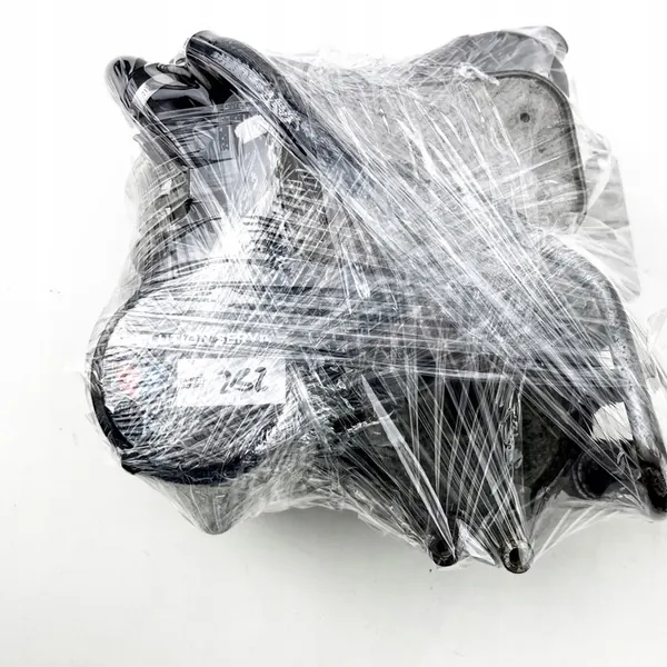 Oljefilterhus VAG 059115397L image 8