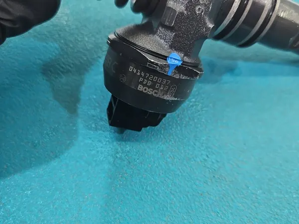 Injetor 1.9 TDI VW Passat B5 OEM image 2