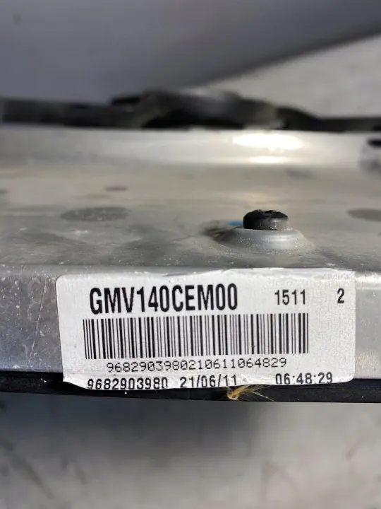Ventilateur radiateur Citroen DS3 OEM 9662872380-00 (2009-2014) image 9