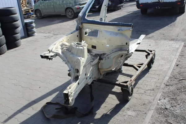 Parachoques delantero derecho Mercedes W213 OEM 5772196 image 3