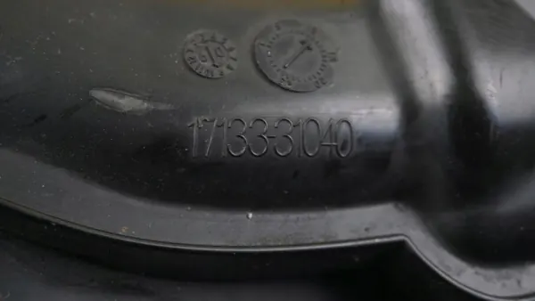 Lexus IS250 imusarja OEM 17133-31040 image 4