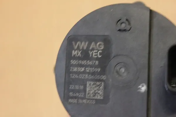 Vattenpump VW Atlas V6 3.6 3QF121599B image 3