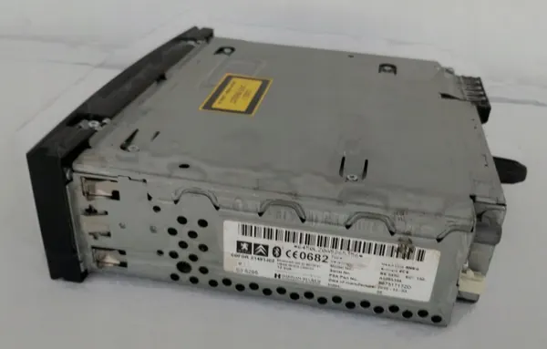 Rádio GPS Citroen OEM 96751717ZD - Usado image 8