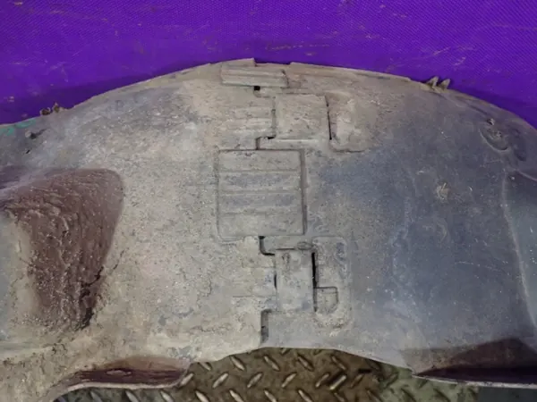 Opel Corsa D Vorne rechts Radlauf OEM Z547 image 4