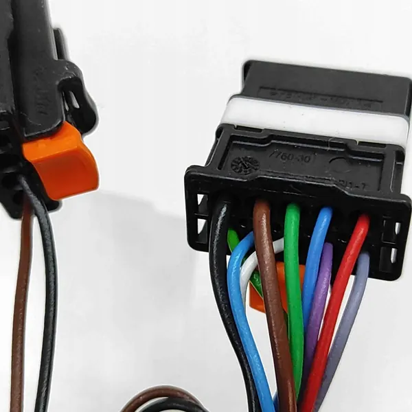 Specchio Sinistro Radar Peugeot 2008 II 12 PIN 98271330XT image 9