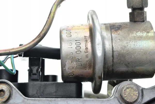 Mercedes-jakaja OEM 0438121043 Käytetty Osat image 10