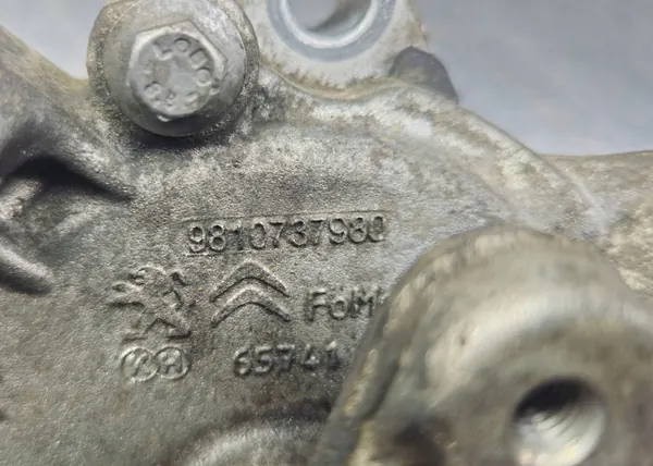 Pompe à carburant Ford Mondeo MK5 2.0 TDCI OEM 9674984480 image 6
