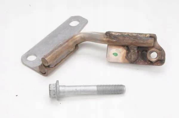 OEM 1234 pakoputken kiinnitys Aston Martin DB11:lle image 3