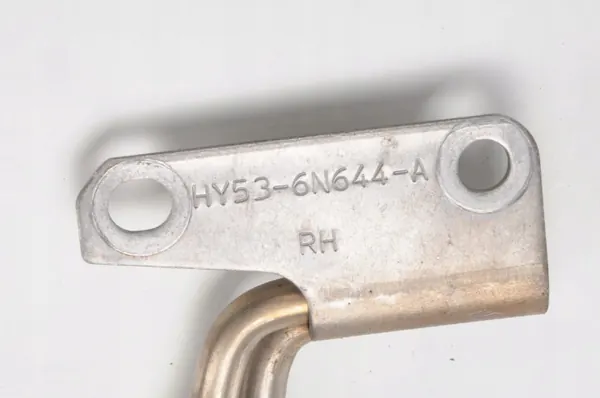 OEM 1234 pakoputken kiinnitys Aston Martin DB11:lle image 4