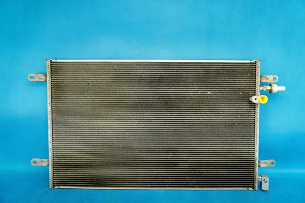 A/C-kondensaattorianturi OEM 4F0260401E Audi A6 4F:lle image 2
