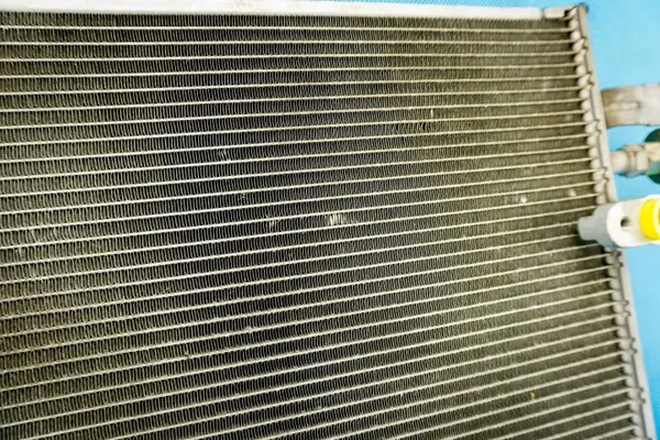 A/C-kondensaattorianturi OEM 4F0260401E Audi A6 4F:lle image 4