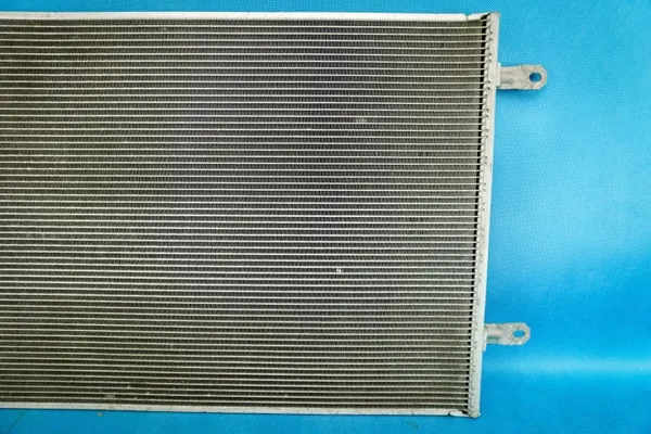 A/C-kondensaattorianturi OEM 4F0260401E Audi A6 4F:lle image 7