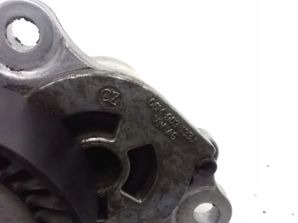 Porsche Panamera (971) 2018 Vaihtovirtapatterin jännite OEM image 4