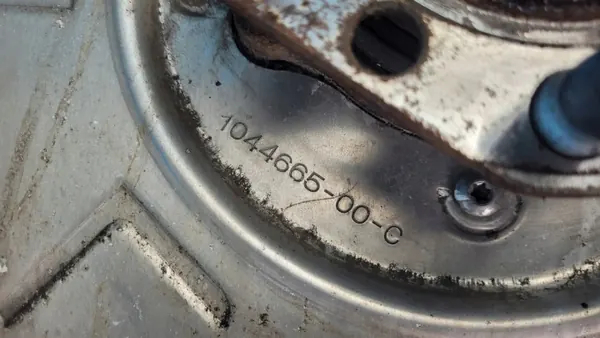 Pivot arrière gauche Tesla Model 3 OEM 1044411-00-G image 6