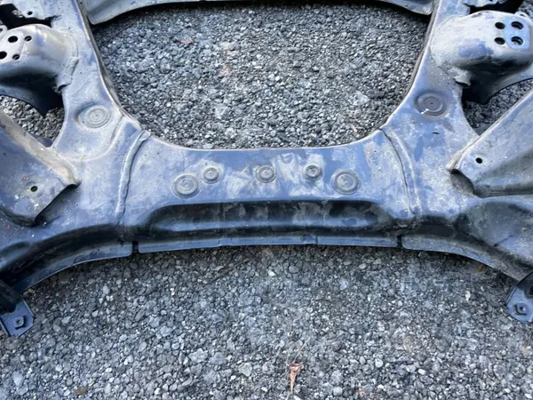 OEM 12345 etujarrutarvikkeet Toyota Mirai II:lle image 3