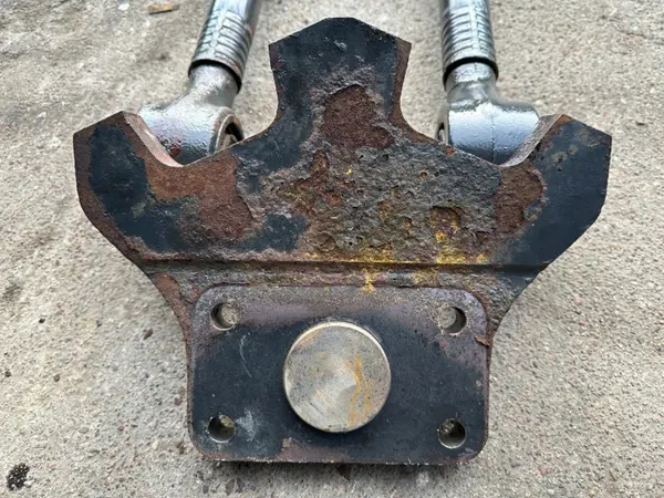 Suporte de Barra de Reação Iveco OE para Stralis image 4