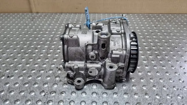 Bomba de óleo OEM 04L145208K para VW 2.0 TDI image 3