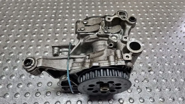 Bomba de óleo OEM 04L145208K para VW 2.0 TDI image 5