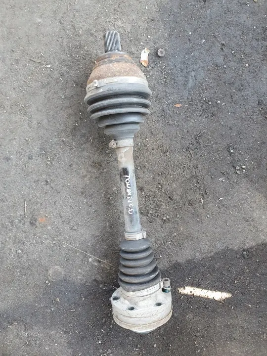 Semi-eixo esquerdo curto OEM para VW Touran 04R 2.0 TDI image 2