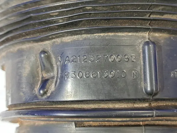 Mercedes E W212 Hinterachsluftfeder rechts OEM A2123270092 image 5