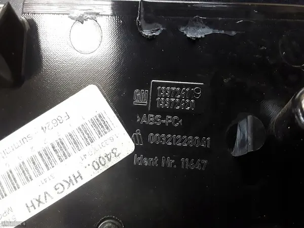 OPEL ASTRA J HB 1.7 CDTI Alça do porta-malas 13372619 image 6