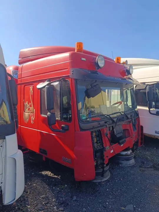 Cabina DAF XF 105 usada - OEM XF 105 image 4