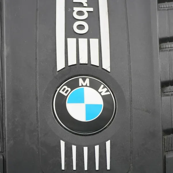 BMW X6 F16 Motorabdeckung OEM 8513453 - Gebraucht image 6