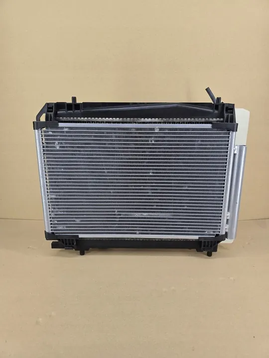 Kylarsats Toyota Yaris 07-12 164000Y010 image 2