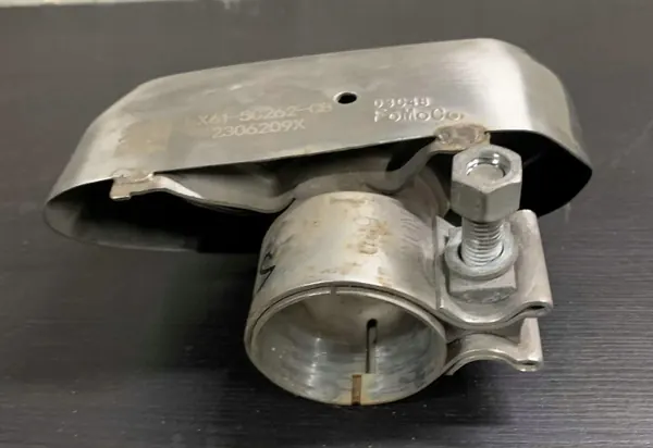 Ponta de escape esquerda Ford Kuga MK3 OEM LX61-5C262-CB image 3