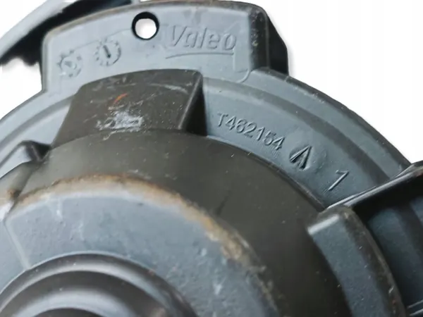 Toyota T462146 Fläktmotor - Begagnad OE-del image 5