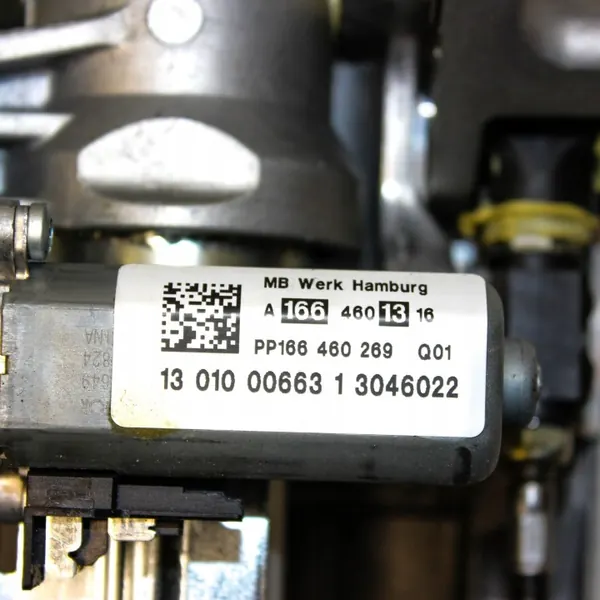 Mercedes-Benz ohjausosat OEM A2044600425 image 8