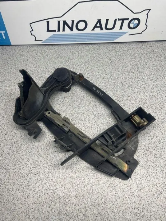 Etuoven vasen kahvankehy BMW 7 OEM 7013701 image 2