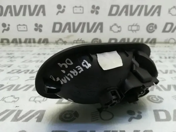 Renault Grand Scenic Takaluukun Kahva Vasemmalla 2006 OEM image 2