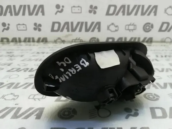 Renault Grand Scenic Takaluukun Kahva Vasemmalla 2006 OEM image 7