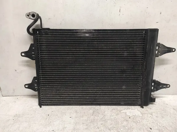 SKODA FABIA 1 I 99- 1.4 TDI Ilmastointikondensaattori 6Q0820411B image 2