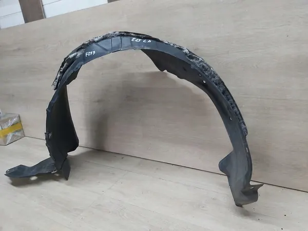 Toyota Corolla E15 Front Left Wheel Arch 53876-12410 image 2