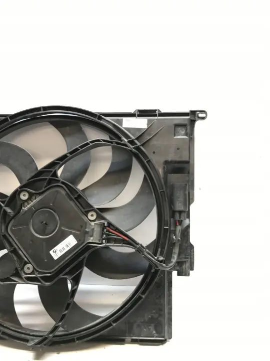 BMW Kühlerlüfter OEM 8641946-02 - Gebraucht image 5