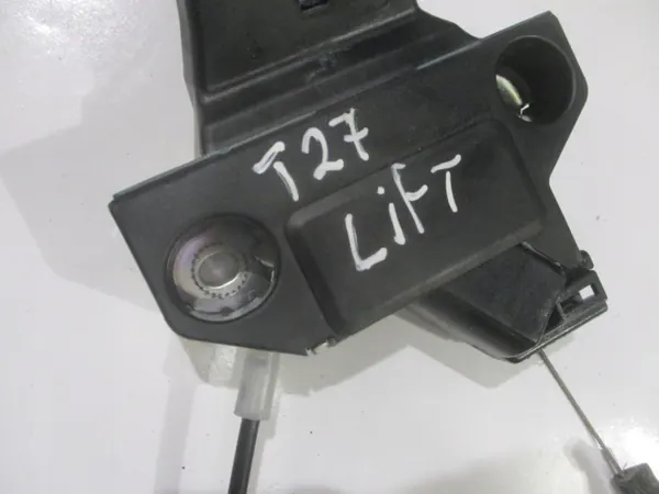 Kofferbakslot OEM COE959 voor Toyota Avensis T27 Sedan image 9