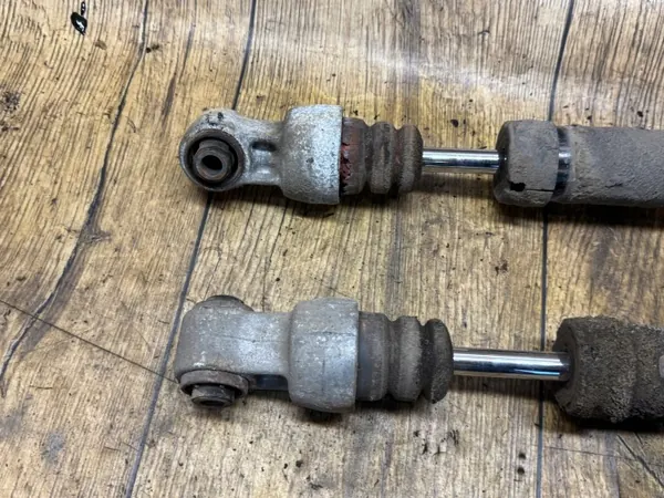 Audi A4 B5 Quattro Achter Schokdemper OEM image 4