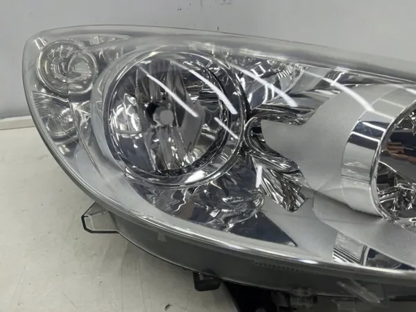 Faros derecho Peugeot 308 I T7 H7 image 6