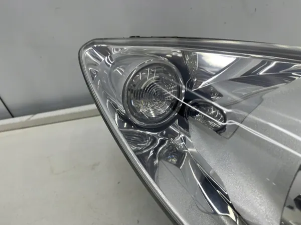 Faros derecho Peugeot 308 I T7 H7 image 9