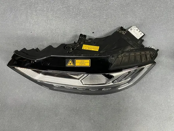 FARO ESQUERDO LASER AUDI A8 D5 4N0941113 image 6