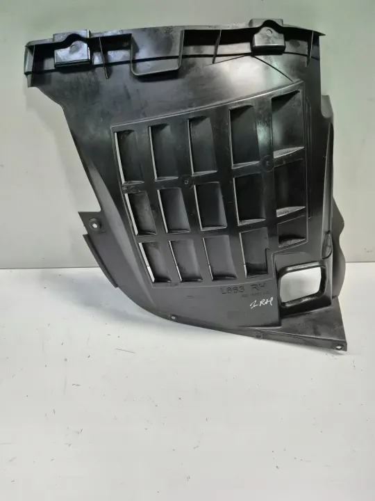 OEM L8B2-16A573-AD oikea etulokasuoja Land Rover image 2