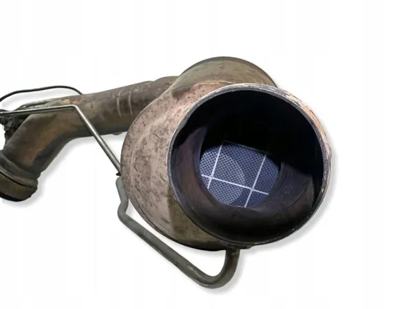 Käytetty Mercedes-Benz DPF/katalysaattori OEM A2044901702 image 4